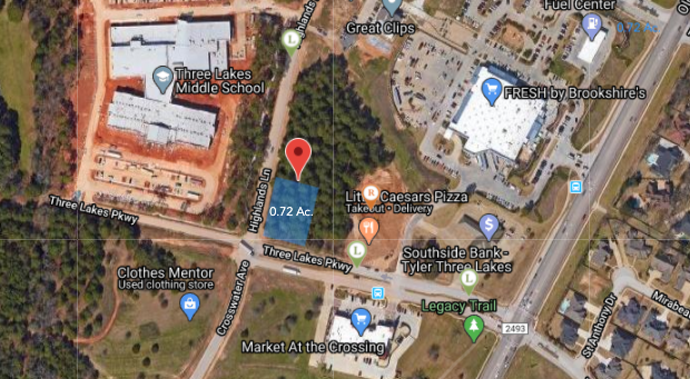 0.72 AC on Corner of Highlands Drive & Three Lakes Parkway