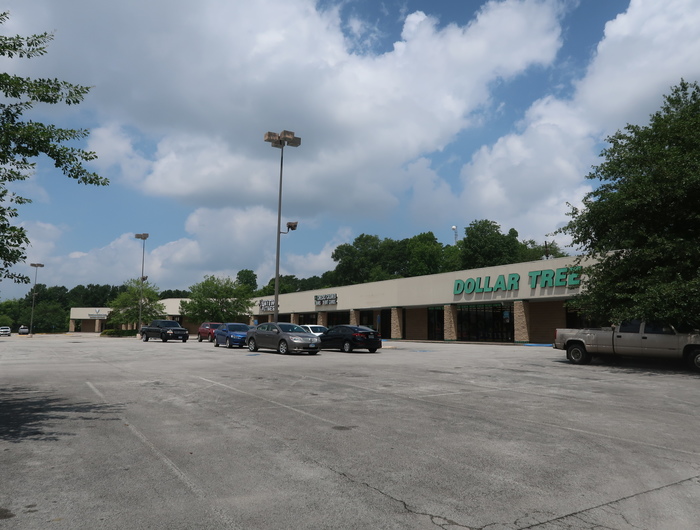 Highland Village Shopping Center 